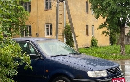 Volkswagen Passat B4, 1995 год, 240 000 рублей, 10 фотография