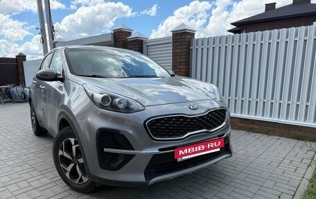 KIA Sportage IV рестайлинг, 2021 год, 2 250 000 рублей, 6 фотография