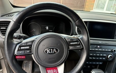 KIA Sportage IV рестайлинг, 2021 год, 2 250 000 рублей, 14 фотография
