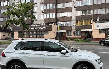 Volkswagen Tiguan II, 2018 год, 2 500 000 рублей, 7 фотография