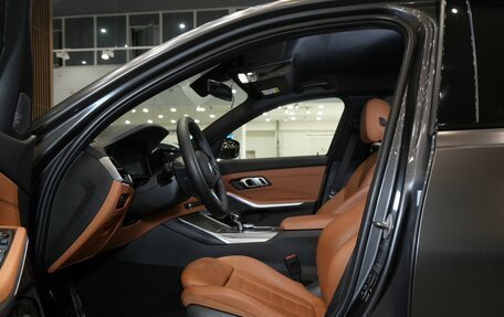 BMW 3 серия, 2020 год, 4 350 000 рублей, 8 фотография