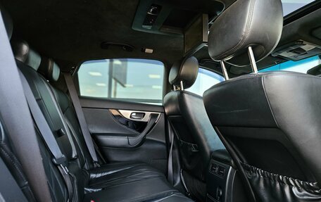 Infiniti FX II, 2010 год, 1 099 000 рублей, 14 фотография
