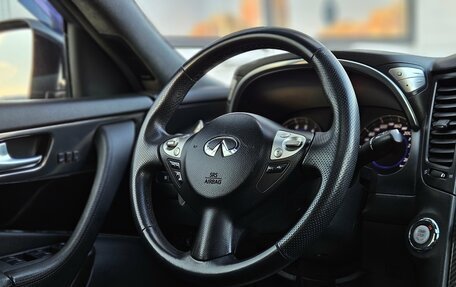 Infiniti FX II, 2010 год, 1 099 000 рублей, 12 фотография