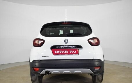 Renault Kaptur I рестайлинг, 2018 год, 1 110 000 рублей, 6 фотография