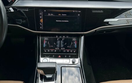 Audi A8, 2018 год, 3 300 000 рублей, 17 фотография