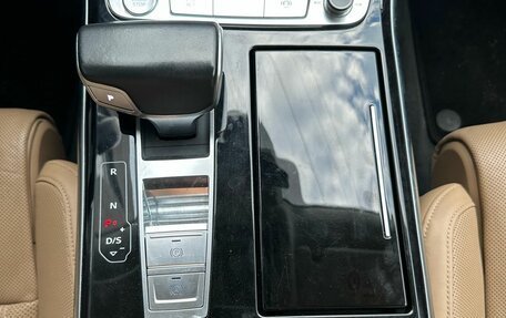 Audi A8, 2018 год, 3 300 000 рублей, 18 фотография