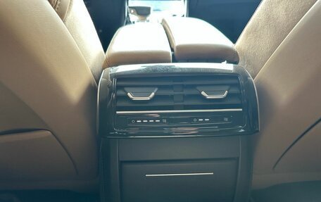 Audi A8, 2018 год, 3 300 000 рублей, 15 фотография