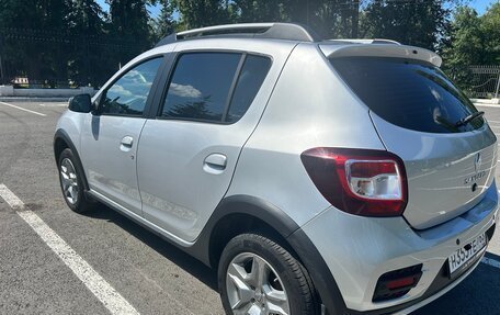 Renault Sandero II рестайлинг, 2020 год, 1 240 000 рублей, 5 фотография