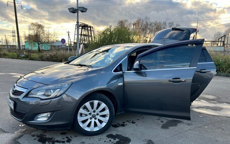 Opel Astra J, 2011 год, 680 000 рублей, 3 фотография