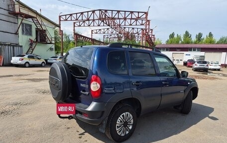 Chevrolet Niva I рестайлинг, 2018 год, 650 000 рублей, 5 фотография