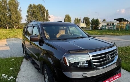 Honda Pilot III рестайлинг, 2012 год, 2 970 000 рублей, 11 фотография