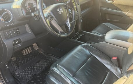 Honda Pilot III рестайлинг, 2012 год, 2 970 000 рублей, 26 фотография