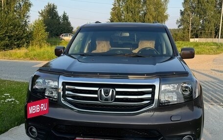 Honda Pilot III рестайлинг, 2012 год, 2 970 000 рублей, 12 фотография