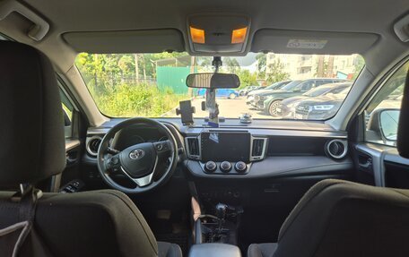 Toyota RAV4, 2016 год, 1 870 000 рублей, 2 фотография