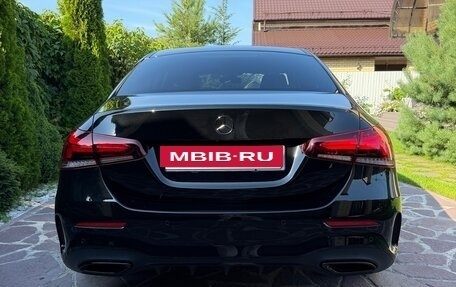 Mercedes-Benz A-Класс, 2019 год, 3 100 000 рублей, 6 фотография