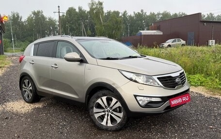 KIA Sportage III, 2011 год, 1 950 000 рублей, 3 фотография