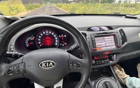 KIA Sportage III, 2011 год, 1 950 000 рублей, 10 фотография