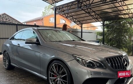 Mercedes-Benz E-Класс, 2015 год, 2 450 000 рублей, 11 фотография