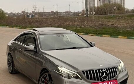 Mercedes-Benz E-Класс, 2015 год, 2 450 000 рублей, 8 фотография