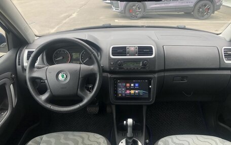 Skoda Fabia II, 2009 год, 585 000 рублей, 10 фотография