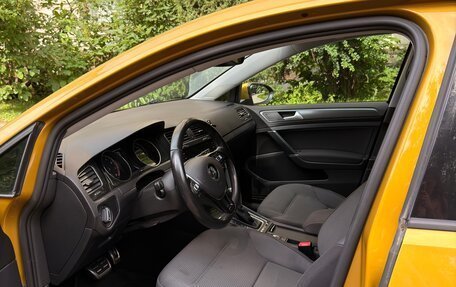 Volkswagen Golf VII, 2018 год, 1 900 000 рублей, 9 фотография