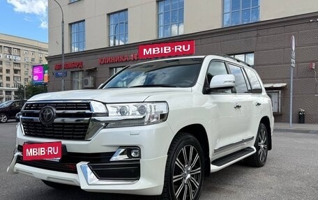 Toyota Land Cruiser 200, 2020 год, 12 800 000 рублей, 1 фотография
