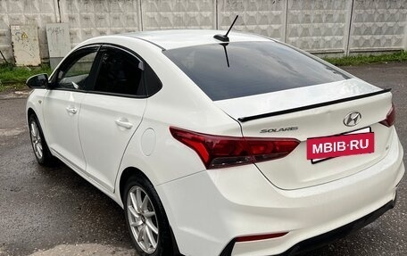 Hyundai Solaris II рестайлинг, 2017 год, 780 000 рублей, 3 фотография