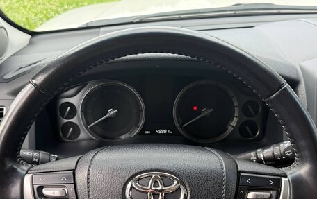 Toyota Land Cruiser 200, 2020 год, 12 800 000 рублей, 14 фотография