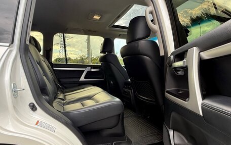 Toyota Land Cruiser 200, 2020 год, 12 800 000 рублей, 12 фотография