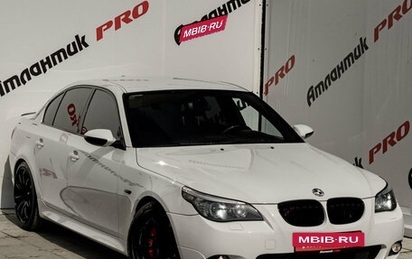 BMW 5 серия, 2007 год, 1 550 000 рублей, 3 фотография