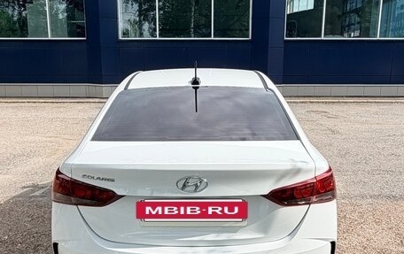 Hyundai Solaris II рестайлинг, 2021 год, 1 350 000 рублей, 4 фотография