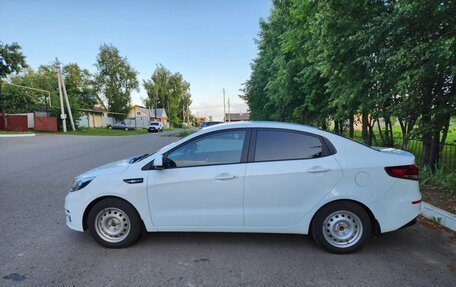 KIA Rio III рестайлинг, 2016 год, 1 100 000 рублей, 21 фотография