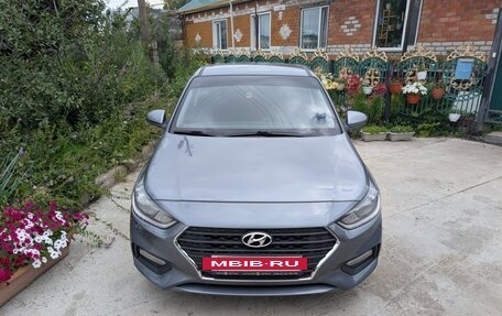 Hyundai Solaris II рестайлинг, 2018 год, 1 300 000 рублей, 10 фотография