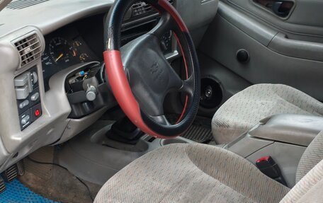 Chevrolet Blazer II рестайлинг, 1998 год, 250 000 рублей, 5 фотография