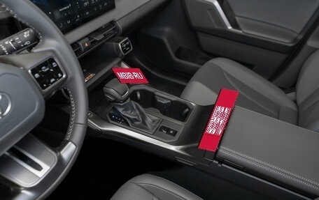 Toyota RAV4, 2026 год, 4 390 000 рублей, 14 фотография