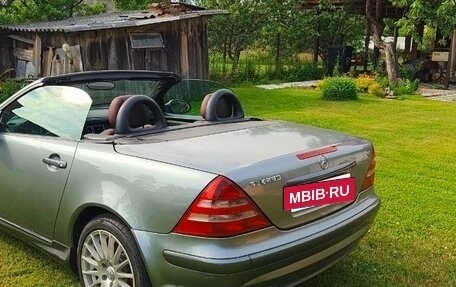 Mercedes-Benz SLK-Класс, 2001 год, 850 000 рублей, 11 фотография