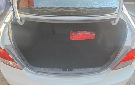 Hyundai Solaris II рестайлинг, 2012 год, 750 000 рублей, 9 фотография