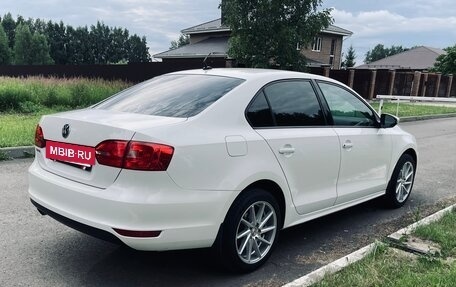 Volkswagen Jetta VI, 2014 год, 1 200 000 рублей, 4 фотография