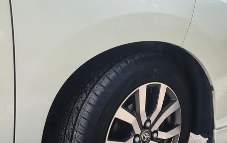 Toyota Roomy I, 2017 год, 1 100 000 рублей, 7 фотография