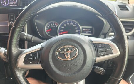 Toyota Roomy I, 2017 год, 1 100 000 рублей, 17 фотография