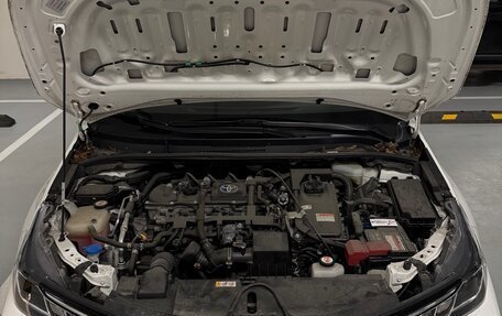 Toyota Corolla, 2020 год, 2 000 000 рублей, 10 фотография