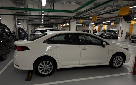 Toyota Corolla, 2020 год, 2 000 000 рублей, 4 фотография