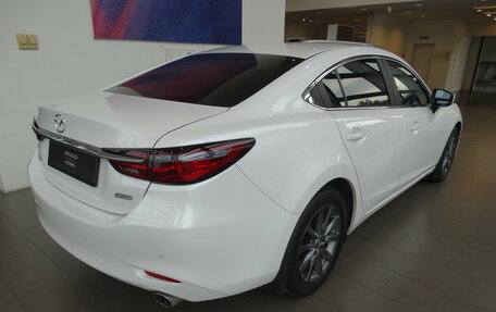 Mazda 6, 2019 год, 1 790 000 рублей, 2 фотография