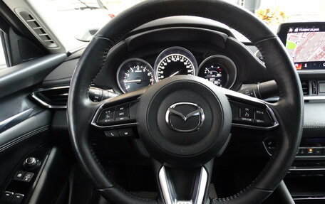 Mazda 6, 2019 год, 1 790 000 рублей, 9 фотография