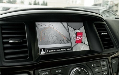Nissan Pathfinder, 2016 год, 1 800 000 рублей, 17 фотография