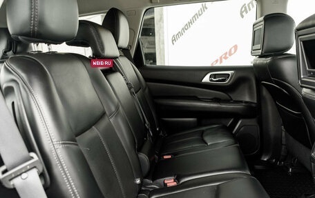 Nissan Pathfinder, 2016 год, 1 800 000 рублей, 26 фотография
