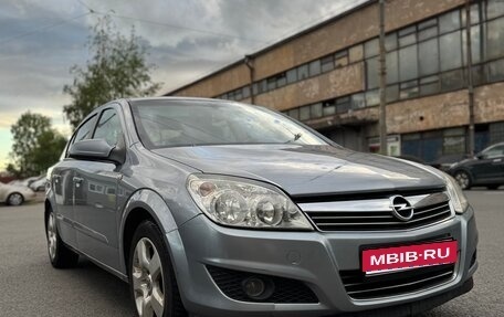 Opel Astra H, 2008 год, 398 000 рублей, 1 фотография