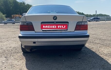 BMW 3 серия, 1997 год, 213 000 рублей, 9 фотография