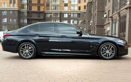 BMW 5 серия, 2021 год, 4 300 000 рублей, 4 фотография