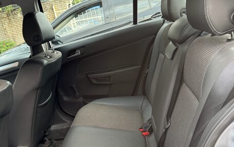 Opel Astra H, 2008 год, 398 000 рублей, 13 фотография
